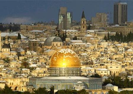 انطلاق قناة القدس الفضائية تحت شعار القدس موعدنا