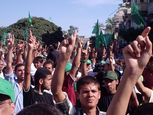 الزهار لجماهير خان يونس: سنفوز في أي انتخابات بلدية وتشريعية ورئاسية قادمة