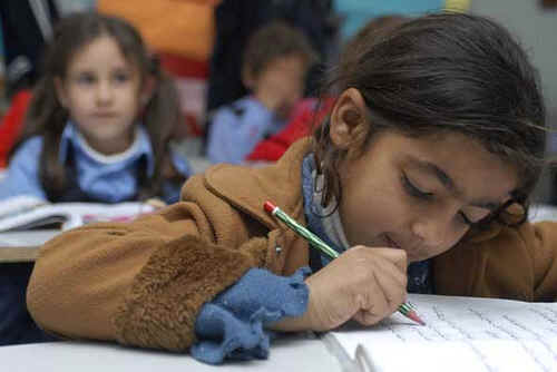وزير التعليم: عودة الطلبة للدراسة اليوم يمثل حالة من حالات الصمود والمواجهة