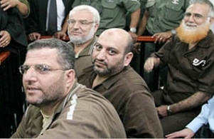 النواب الأسرى: الاعتقال السياسي يحول دون تهيئة الأجواء للمصالحة الفلسطينية