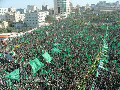 حماس تطالب بمواقف فلسطينية وعربية وإسلامية عمليَّة تُجبر الكيان على وقف العدوان