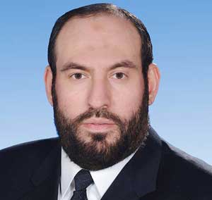 لقاء مع عضو المكتب السياسي لحركة حماس الأستاذ محمد نزال