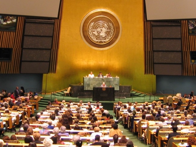 الكويت تدرس نقل قرار حماية الفلسطينيين دوليًّا إلى الأمم المتحدة