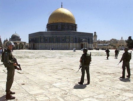 مؤسسة الأقصى تناشد الأردن حماية العاملين في الحرم القدسي من الاعتداءات الصهيونية