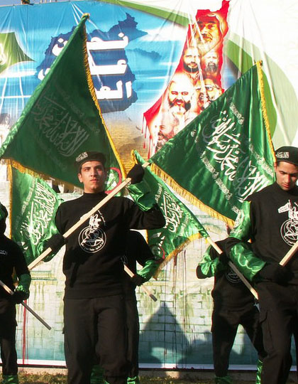 حماس تنظّم مهرجاناً جماهيرياً حاشداً في مخيم خاندنون بدمشق