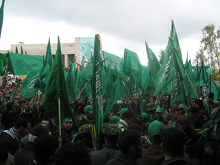 حماس: الصهاينة يسعون من وراء التطبيع إلى الحصول على شرعية احتلال فلسطين