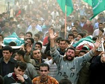 6 شهداء و25 جريحاً حصيلة العدوان الصهيوني على عبسان الجديدة شرق خان يونس