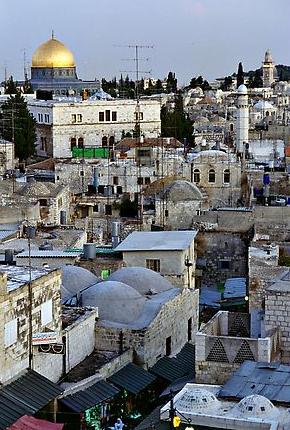 جماعات صهيونية متطرفة تسعى للاستيلاء على 2200 عقار في القدس المحتلة