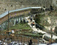 وزير السياحة والآثار الفلسطيني: الحفريات الصهيونية بجوار المسجد الأقصى مستمرة