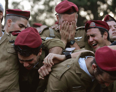 تبادل لإطلاق النار بين الجيش اللبناني والصهيوني قرب مارون الرأس