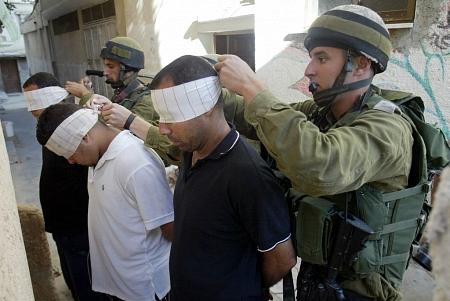 الاحتلال اختطف 100 فلسطيني معظمهم من حركة حماس خلال 10 أيام فقط