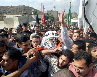 حماس: اغتيال فلسطينيين في نابلس رسالة واضحة للقمة العربية