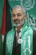 الغول: هناك فئة مأجورة تتاجر بدم أبناء الشعب الفلسطيني