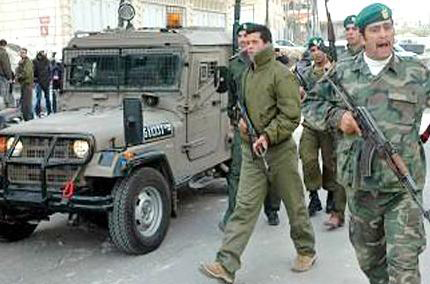 حماس: تسابق محموم بين أجهزة عباس والاحتلال في الاعتداء على المواطنين خلال نوفمبر حماس: تسابق محموم بين أجهزة عباس والاحتلال في الاعتداء على المواطنين خلال نوفمبر