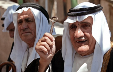 ثابت: المشروع الأوروبي لحل قضية اللاجئين الفلسطينيين في لبنان مشروع تهجير جديد
