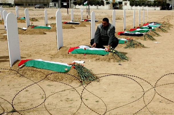 حصار غزة حصد أرواح 116 مريضاً فلسطينياً منذ بداية 2008 و192 خلال سنة