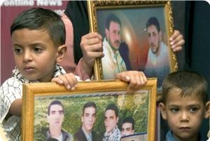 أهالي المختطفين في سجون السلطة: ما قيمة الحوار الوطني وأبناؤنا في السجون؟