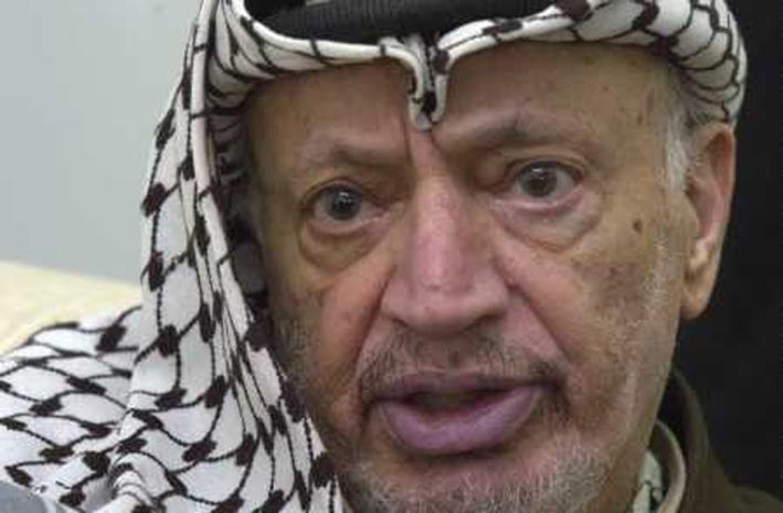 طبيب عرفات الشخصي يطالب بلجنة عربية لكشف ملابسات وفاة الرئيس الراحل