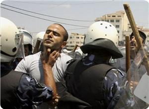 حماس تطالب أجهزة عباس بوقف مجزرة الاعتقالات ضد أنصارها قبل بدء الحوار