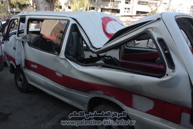 في غزة .. المُسعفون بحاجة إلى من يُسعفهم ويلملم أشلاءهم من بين الركام