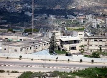 معتقلو حماس في سجون عباس: دماء الشهداء في غزة ستنير لنا طرق النصر القريب