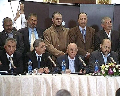 الفصائل الفلسطينية تتوجه إلى القاهرة لاستكمال جلسات الحوار