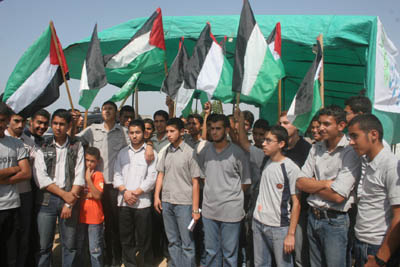 تواصل – 2 يستضيف 32 من طلاب كليات الإعلام في فلسطين