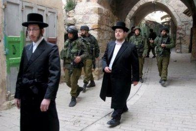 أعياد المغتصبين الصهاينة كابوس يعيشه الفلسطينيون في الخليل