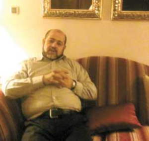 أبو مرزوق: نتمسك بالوساطة المصرية بملف شاليط