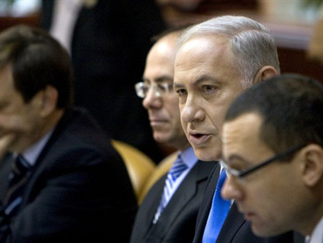 نتنياهو يأمر وزراءه بالتزام الصمت إزاء ضرب سوريا