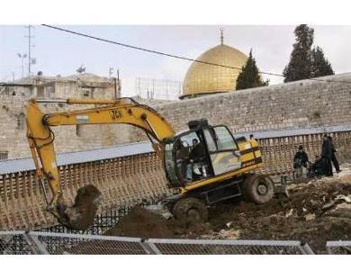 ملتقى القدس يدعو الحكومة الأردنية لتحمل مسؤوليتها تجاه أوقاف القدس