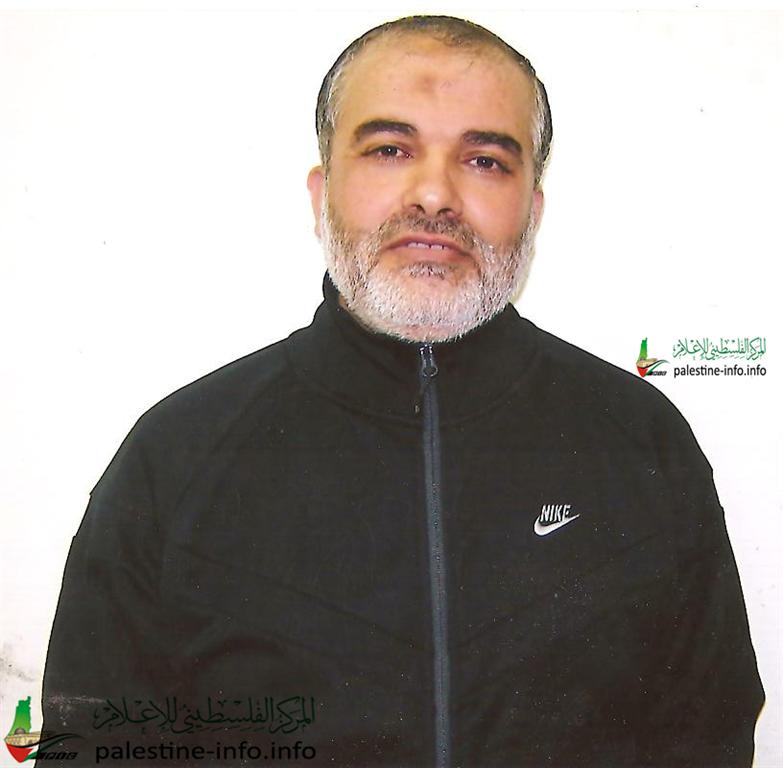 أسرة الأسير القائد إبراهيم حامد تطالب بالسماح بزيارته