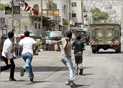 مواجهات في مخيم جنين عقب اقتحام قوات الاحتلال