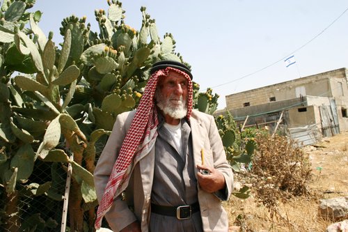 محكمة تبرئ مقدسيًّا من تهمه كسر يد المليونير المغتصب هرشكوفيتس