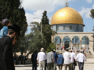 مخطط صهيوني لبناء مركز تجاري على أرض لدير الأرمن في القدس المحتلة