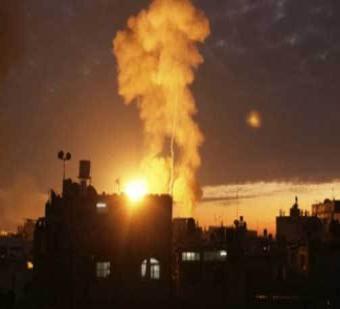 إصابة فلسطينيين بجراح في غارة صهيونية على غزة