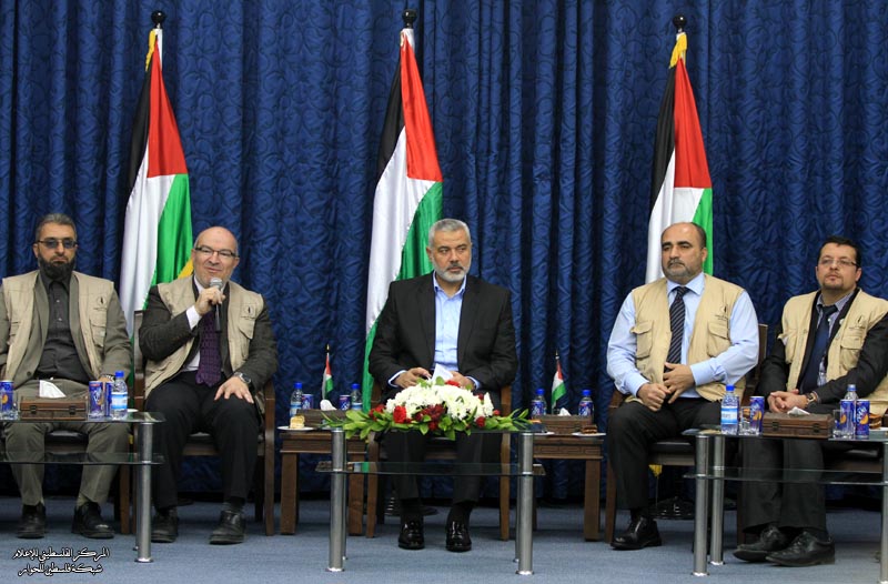 هنية: الشعب الفلسطيني لا تمزقه الجغرافيا السياسية والطبيعية