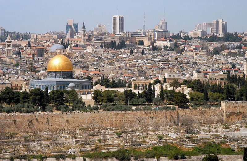 العمل الإسلامي الأردني يستنكر دعوة عباس الزعماء لزيارة القدس
