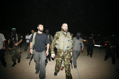 مرشد الإخوان المسلمين ينعى الشهيد الدكتور ريان