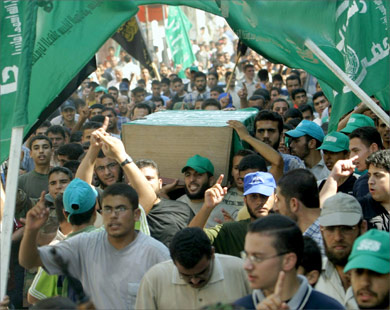 بيت حانون خلال 6 أيام: 53 شهيداً و240 جريحاً و70 إعاقة