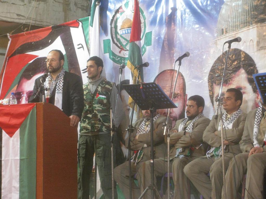 حماس تنظم مهرجانًا جماهيريًّا في مخيم العائدين بحمص