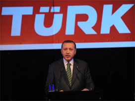 أردوغان يطالب بفتح معابر قطاع غزة للبدء في إعادة الإعمار
